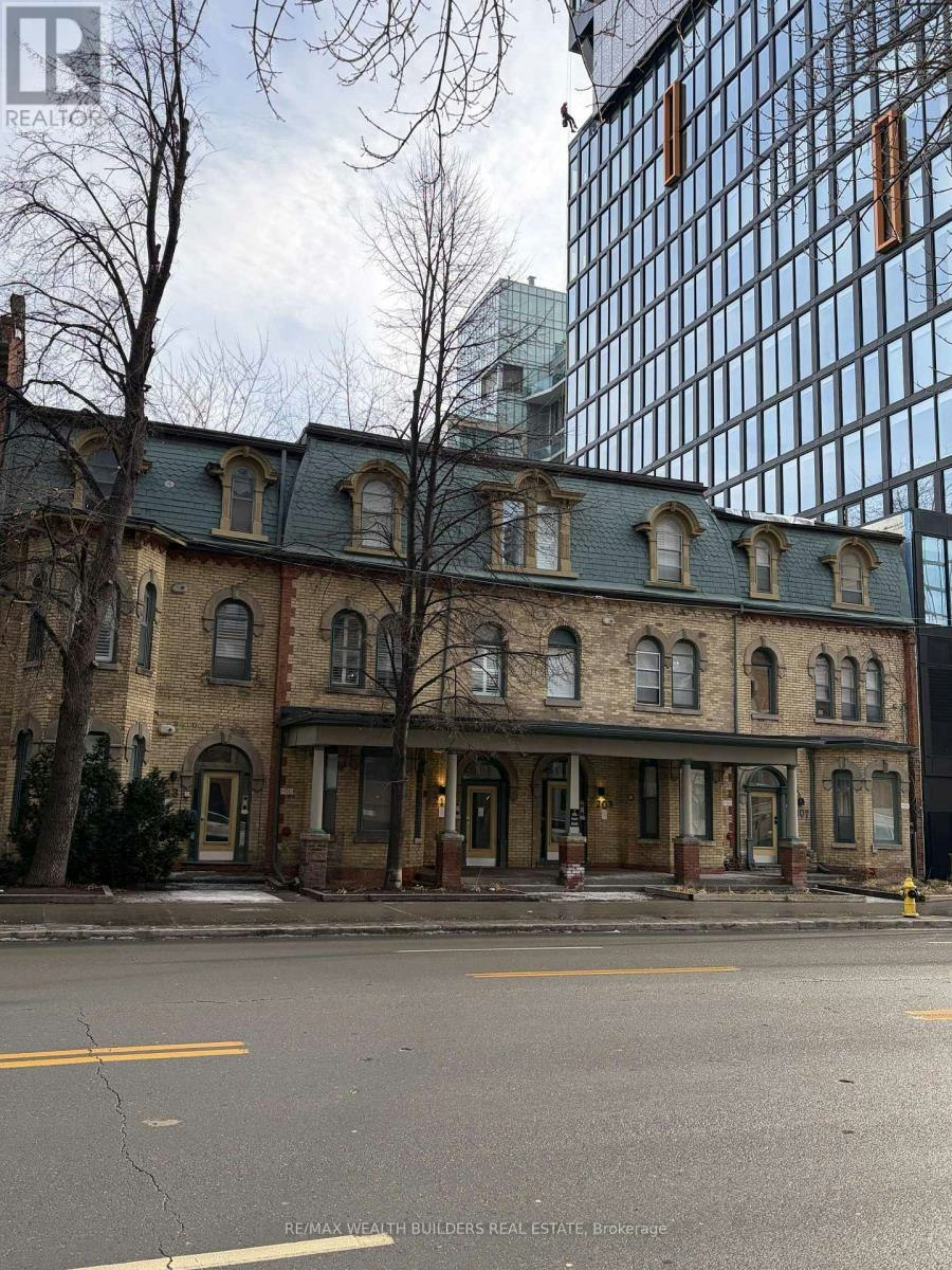 6-207 Jarvis Street, Toronto, ON, M5J 2C1