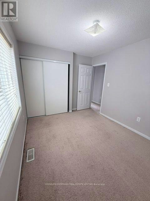 35 Linnell Street, Ajax, ON, L1Z 0K8 - 16
