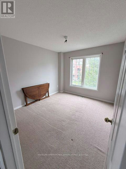 35 Linnell Street, Ajax, ON, L1Z 0K8 - 10