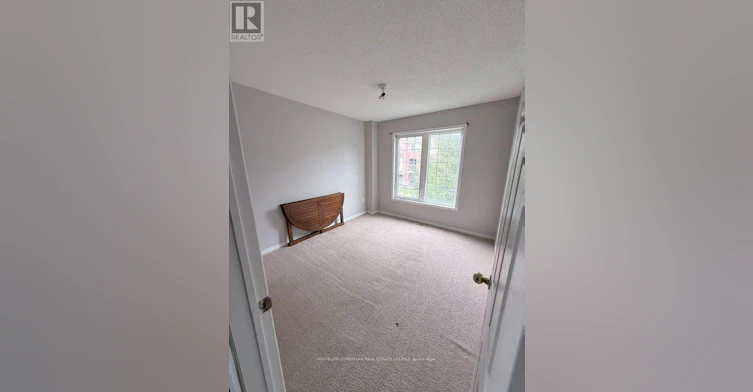35 Linnell Street, Ajax, ON, L1Z 0K8 - 10