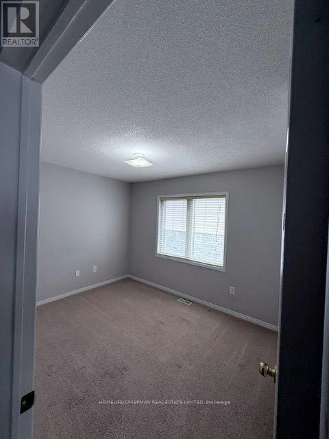 35 Linnell Street, Ajax, ON, L1Z 0K8 - 15