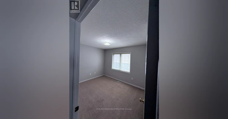 35 Linnell Street, Ajax, ON, L1Z 0K8 - 15