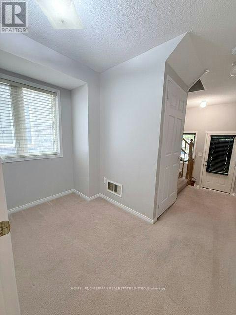 35 Linnell Street, Ajax, ON, L1Z 0K8 - 4