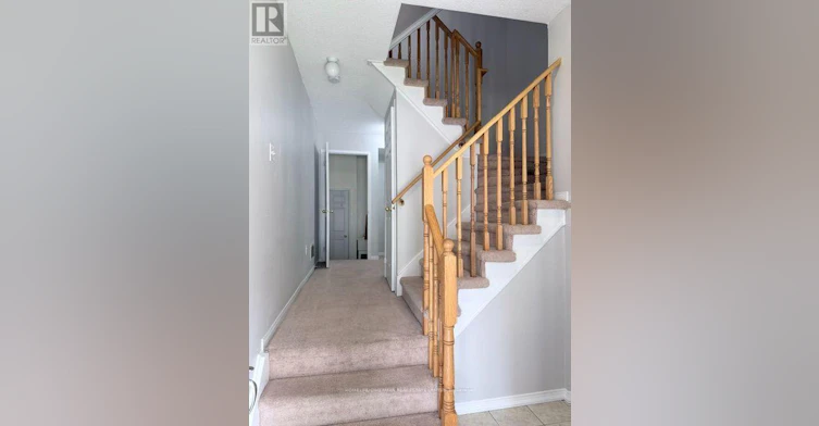 35 Linnell Street, Ajax, ON, L1Z 0K8 - 2