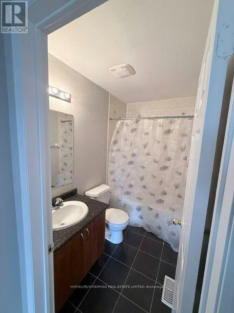 35 Linnell Street, Ajax, ON, L1Z 0K8 - 17