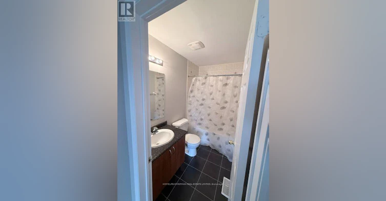 35 Linnell Street, Ajax, ON, L1Z 0K8 - 17