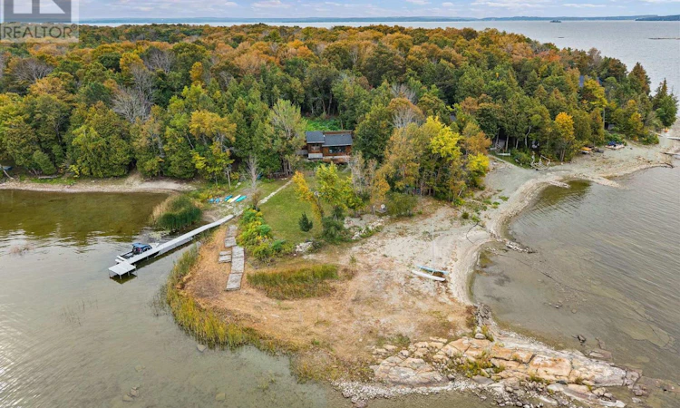20 Island 404/Quarry Island