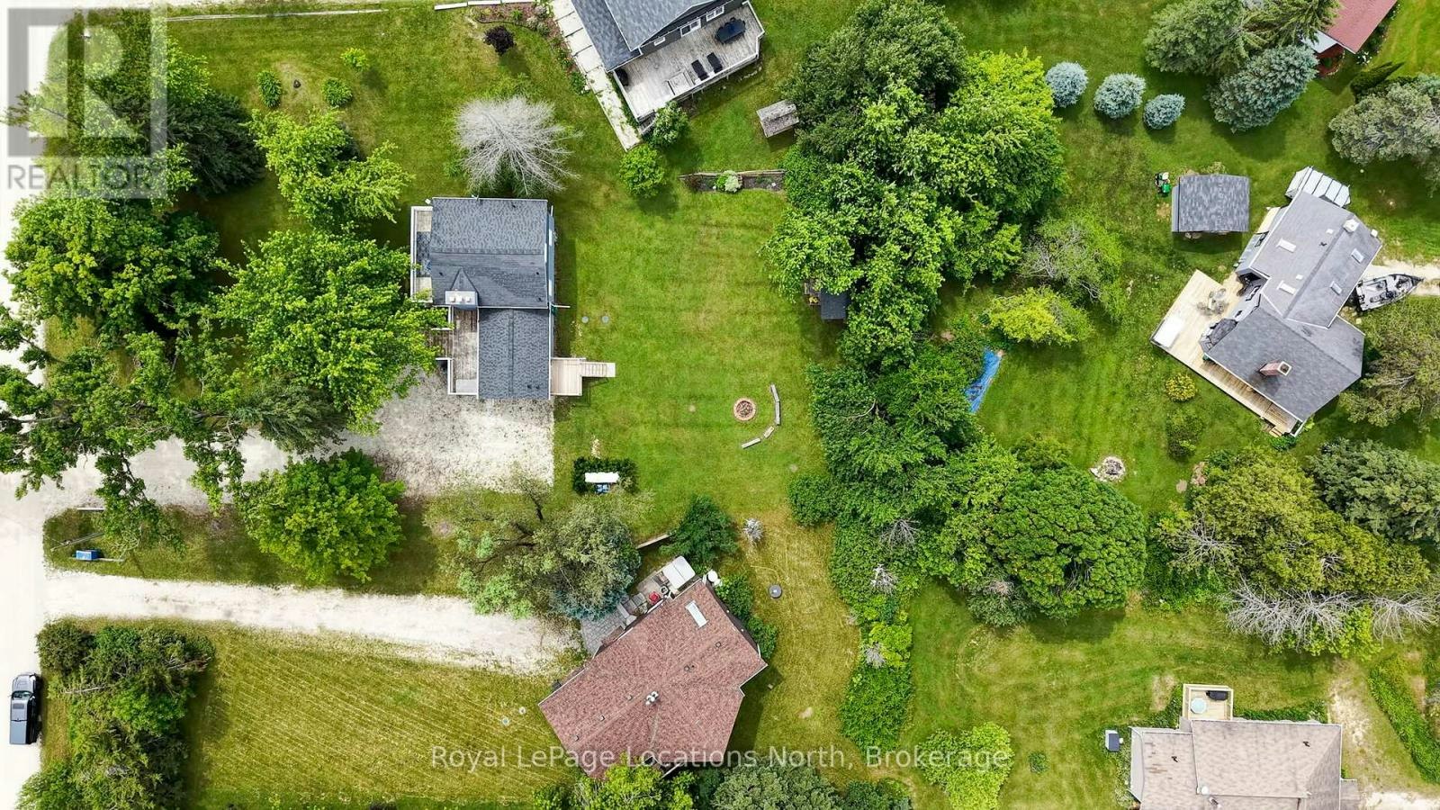 129 Scandia Lane, Blue Mountains, ON, N0H 2E0 - 37