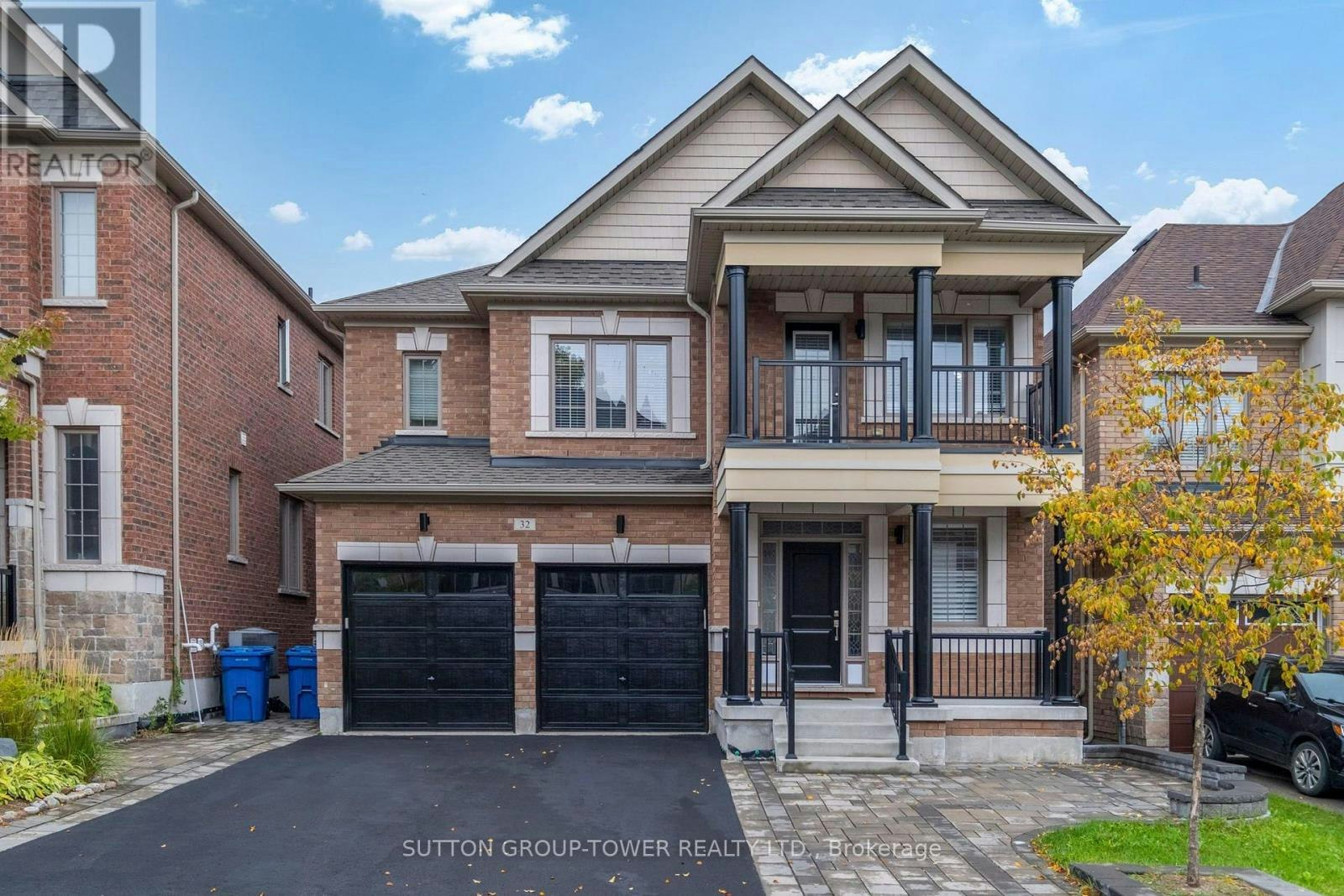 32 Cyprus Glen, East Gwillimbury, ON, L9N 0S8