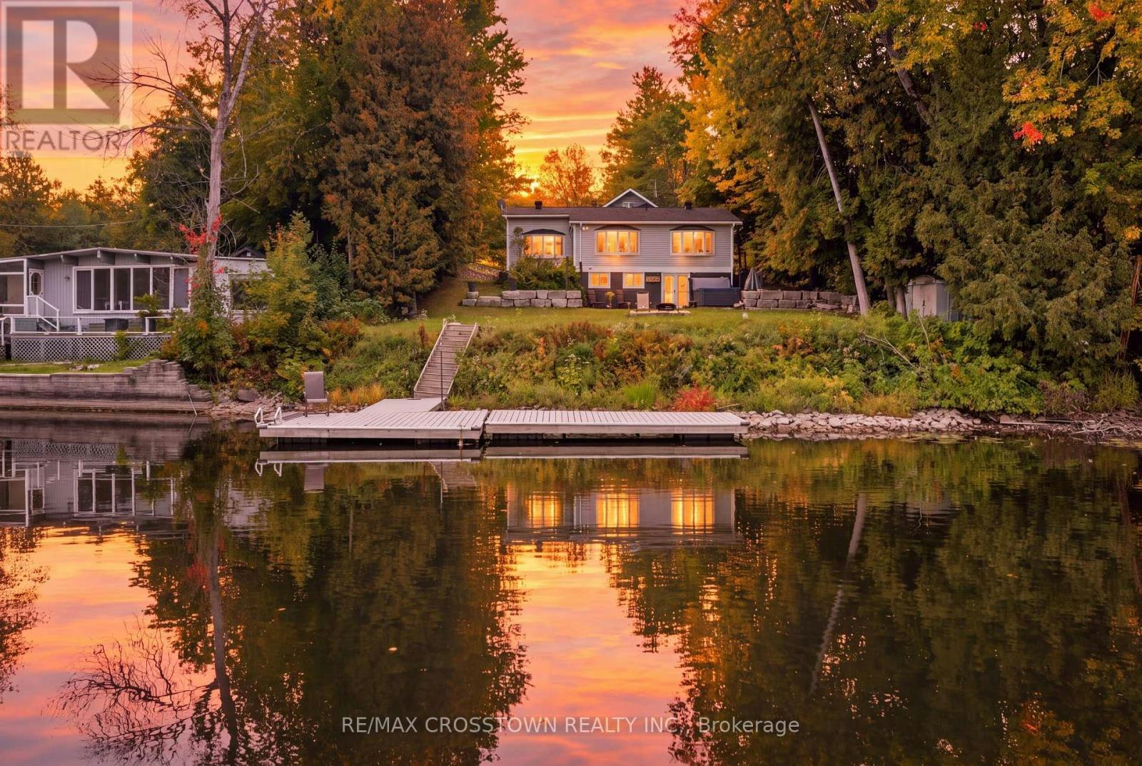 4454 Rosalyn Drive, Severn, ON, L0K 2B0