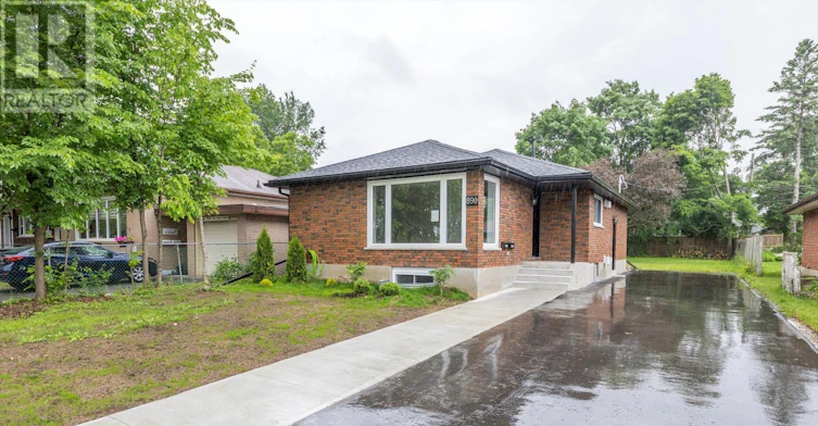 MAIN-890 Weller Street, Peterborough, ON, K9J 4X8 - 2
