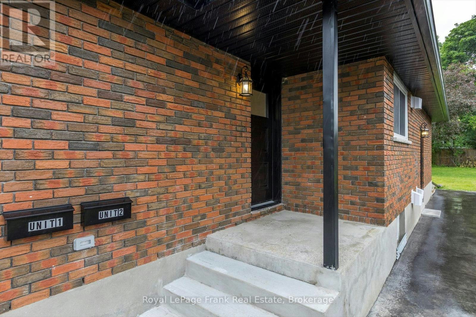 MAIN-890 Weller Street, Peterborough, ON, K9J 4X8 - 4