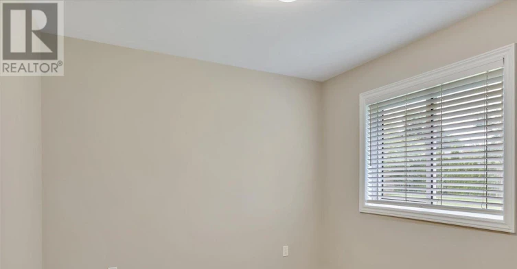 MAIN-890 Weller Street, Peterborough, ON, K9J 4X8 - 22