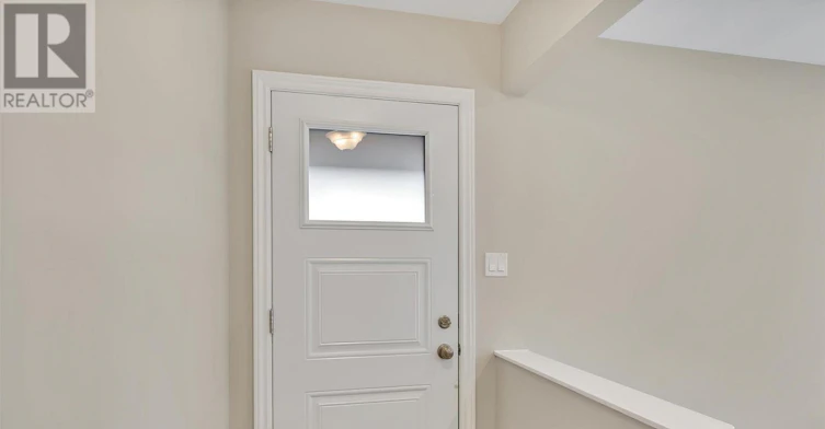 MAIN-890 Weller Street, Peterborough, ON, K9J 4X8 - 6