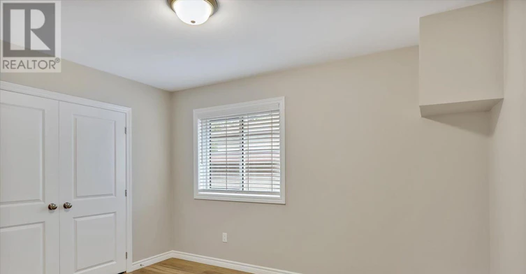 MAIN-890 Weller Street, Peterborough, ON, K9J 4X8 - 18