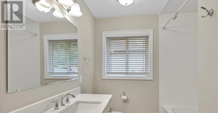 MAIN-890 Weller Street, Peterborough, ON, K9J 4X8 - 21