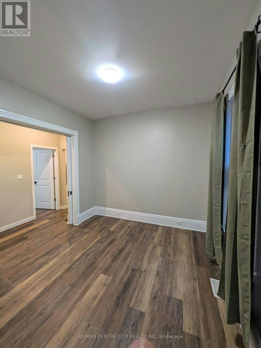 40 Queen Street, St. Thomas, ON, N5R 3J2 - 6