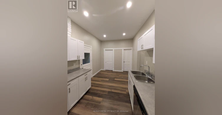 40 Queen Street, St. Thomas, ON, N5R 3J2 - 4