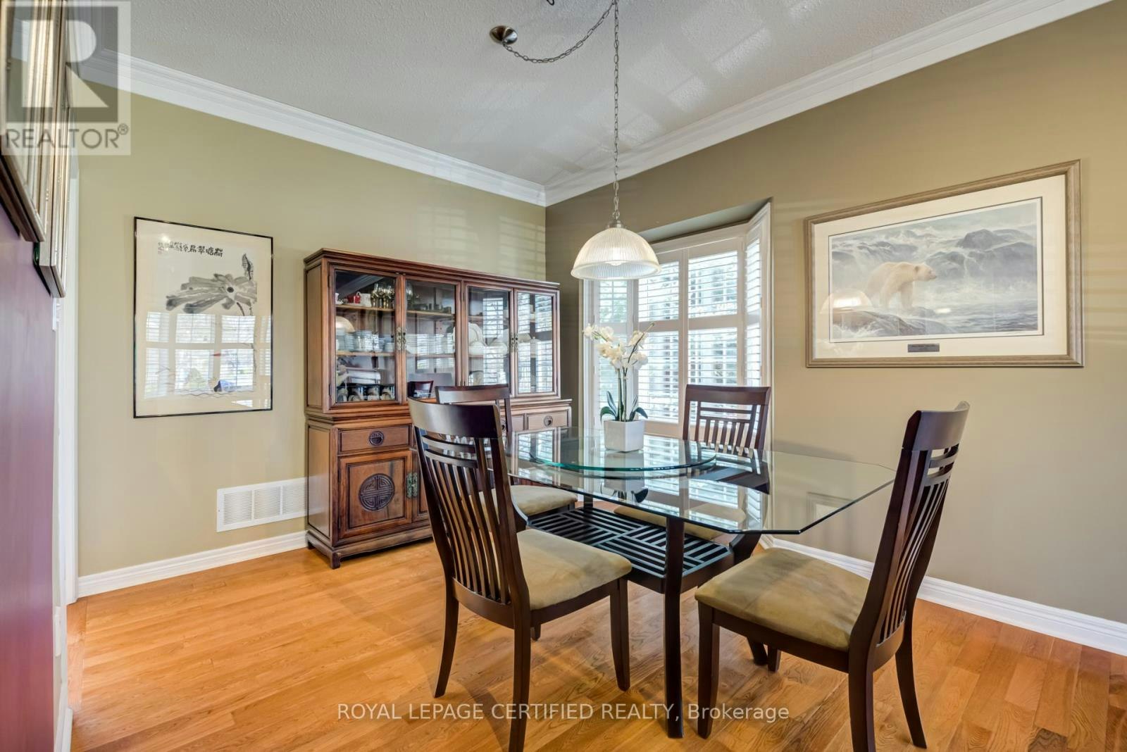 2 Orchard Park Gate, Brampton, ON, L6R 1W5 - 9