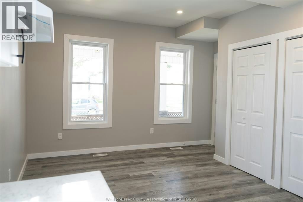 MAIN-263 Tuscarora, Windsor, ON, N9A 3L6 - 8