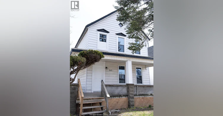 MAIN-263 Tuscarora, Windsor, ON, N9A 3L6