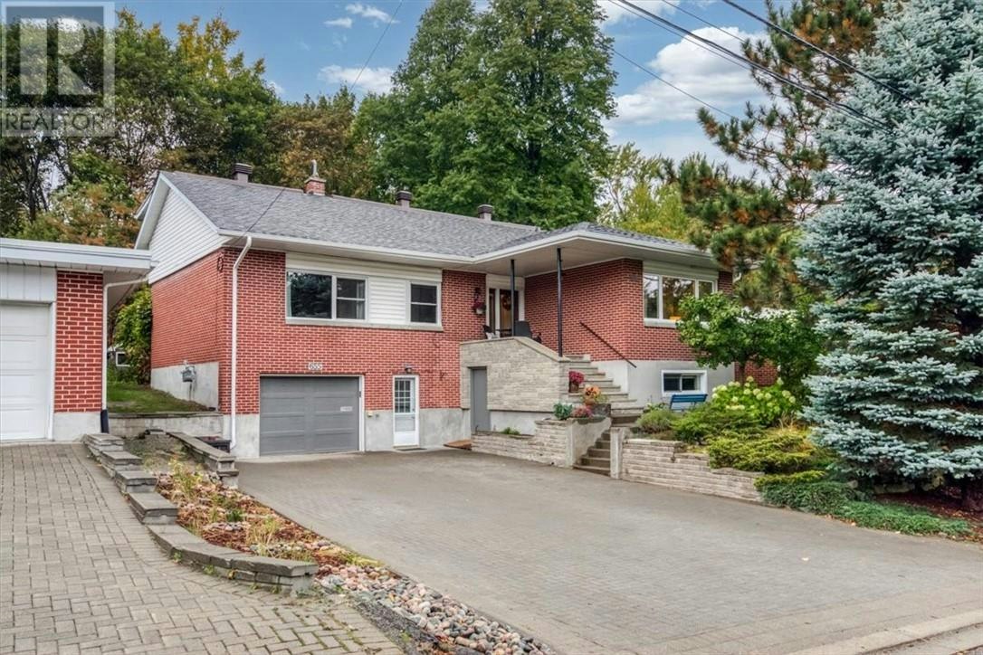 655 Beaton Avenue, Greater Sudbury, ON, P3E 3J5