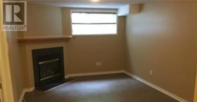 112 Gatespark Private Private E, Ottawa, ON, K2T 1L1 - 11
