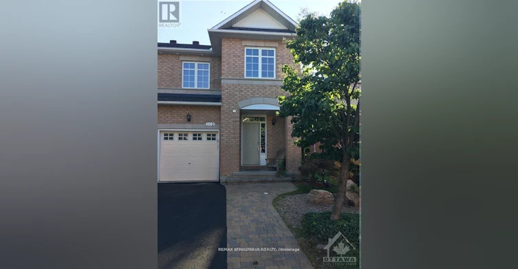 112 Gatespark Private Private E, Ottawa, ON, K2T 1L1