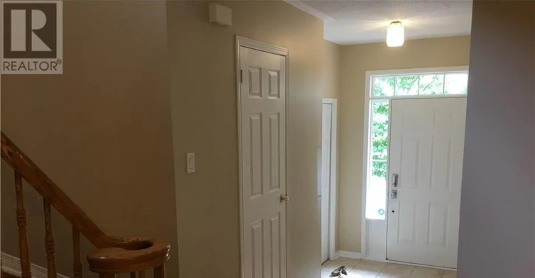 112 Gatespark Private Private E, Ottawa, ON, K2T 1L1 - 3