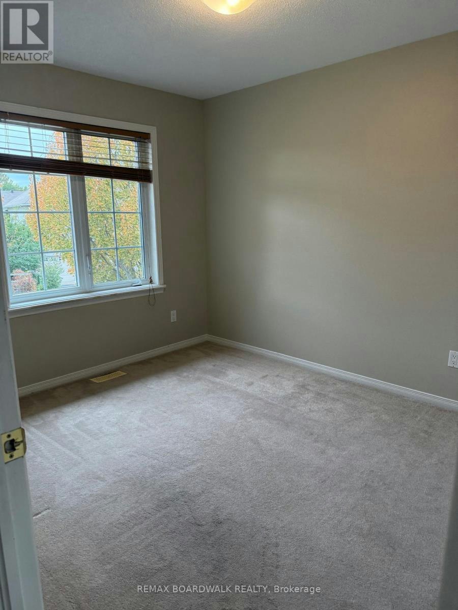112 Gatespark Private Private E, Ottawa, ON, K2T 1L1 - 10