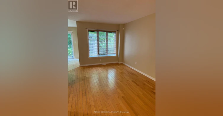 112 Gatespark Private Private E, Ottawa, ON, K2T 1L1 - 6