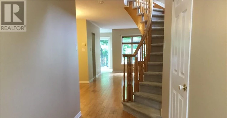 112 Gatespark Private Private E, Ottawa, ON, K2T 1L1 - 4