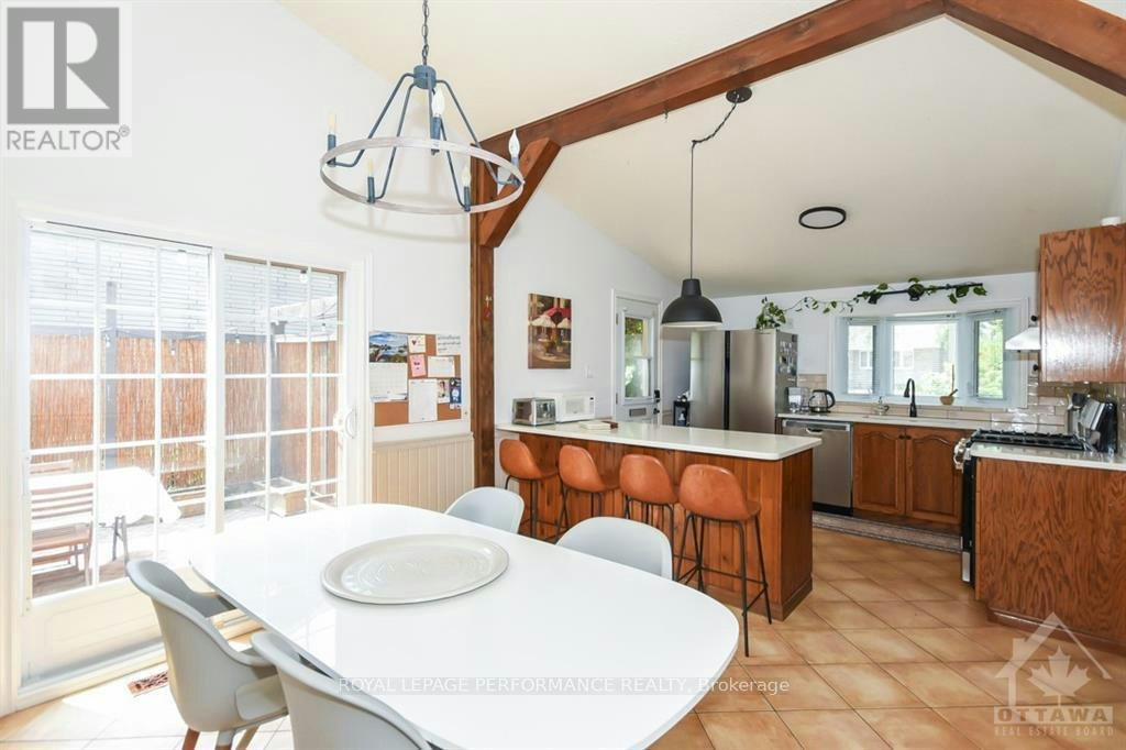 85 Crownhill Street, Ottawa, ON, K1J 6W9 - 10