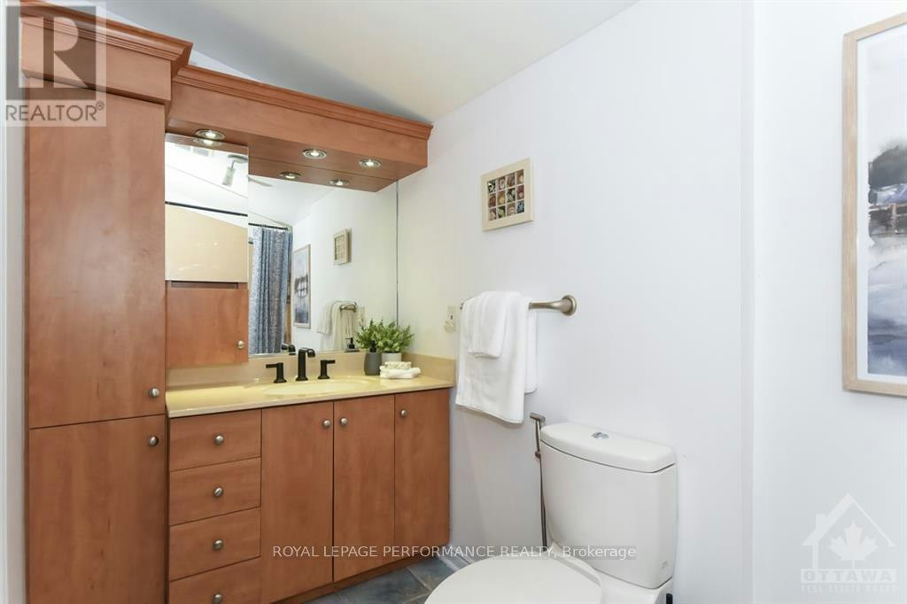 85 Crownhill Street, Ottawa, ON, K1J 6W9 - 16