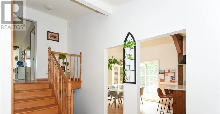 85 Crownhill Street, Ottawa, ON, K1J 6W9 - 8