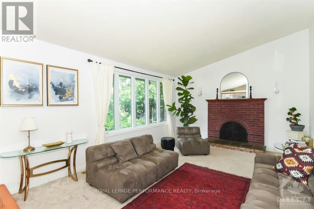 85 Crownhill Street, Ottawa, ON, K1J 6W9 - 6