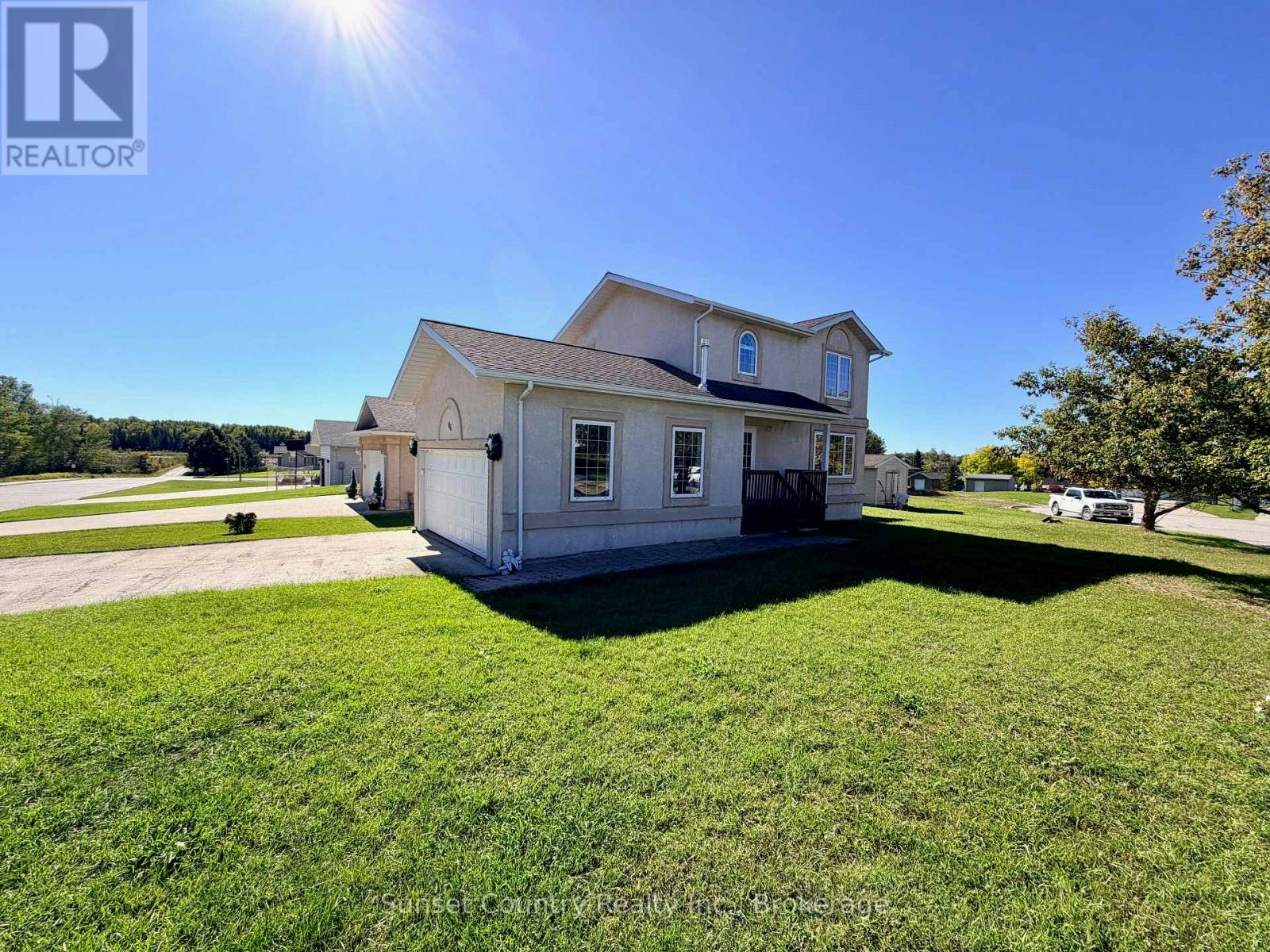 86 Mcmillan Avenue, Dryden, ON, P8N 3K2