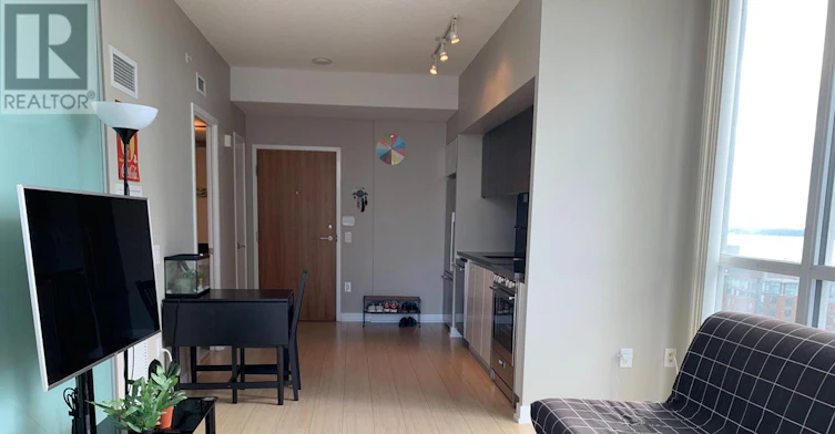 1908-75 Queens Wharf Road, Toronto, ON, M5V 0J8 - 4