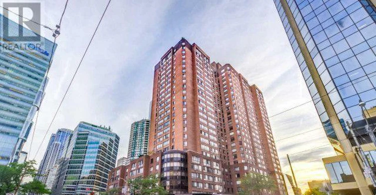 1111-633 Bay Street, Toronto, ON, M5G 2G4
