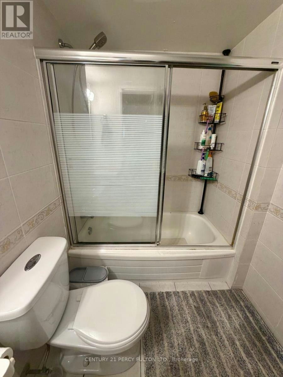 1111-633 Bay Street, Toronto, ON, M5G 2G4 - 8