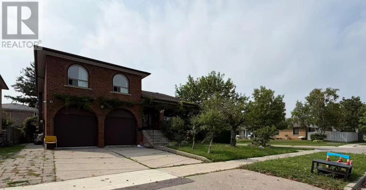 UPPER-56 Leafield Drive, Toronto, ON, M1W 2T2 - 3