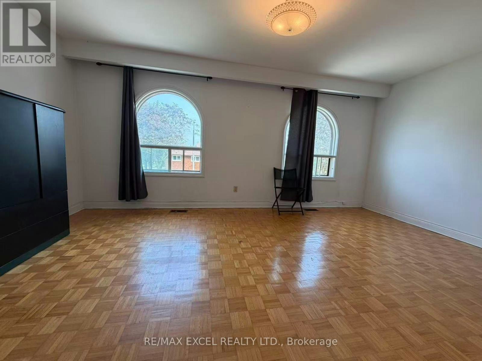 UPPER-56 Leafield Drive, Toronto, ON, M1W 2T2 - 15