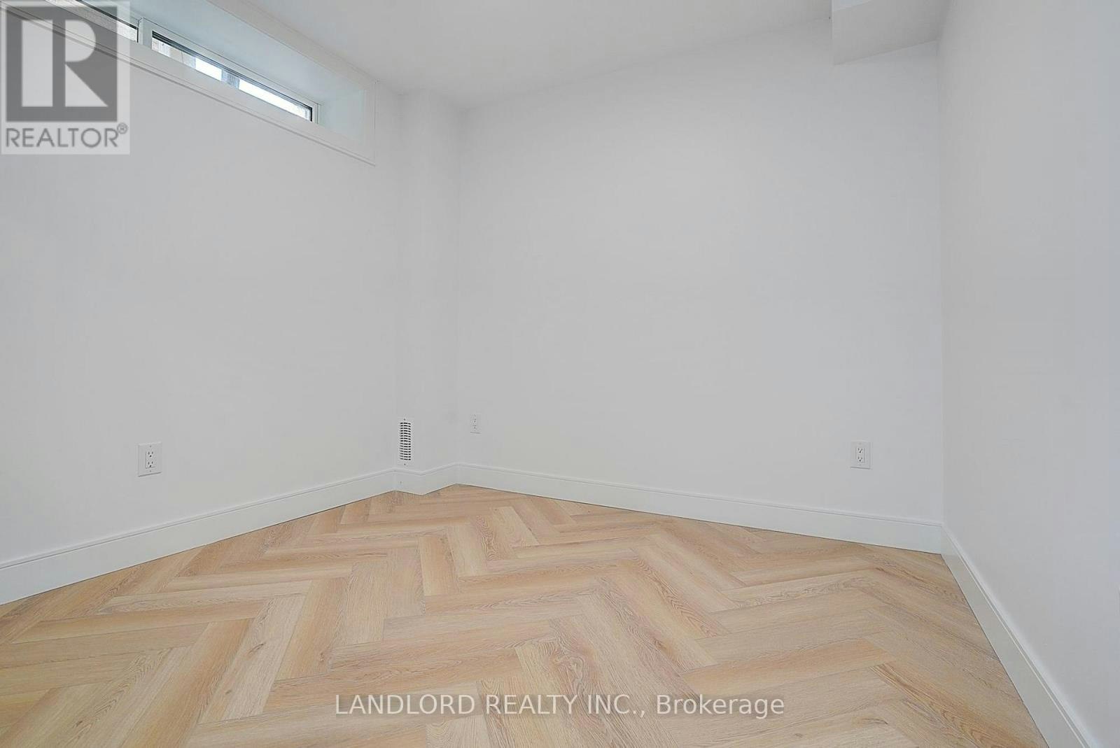 4-1344 Pape Avenue, Toronto, ON, M4K 3X2 - 39