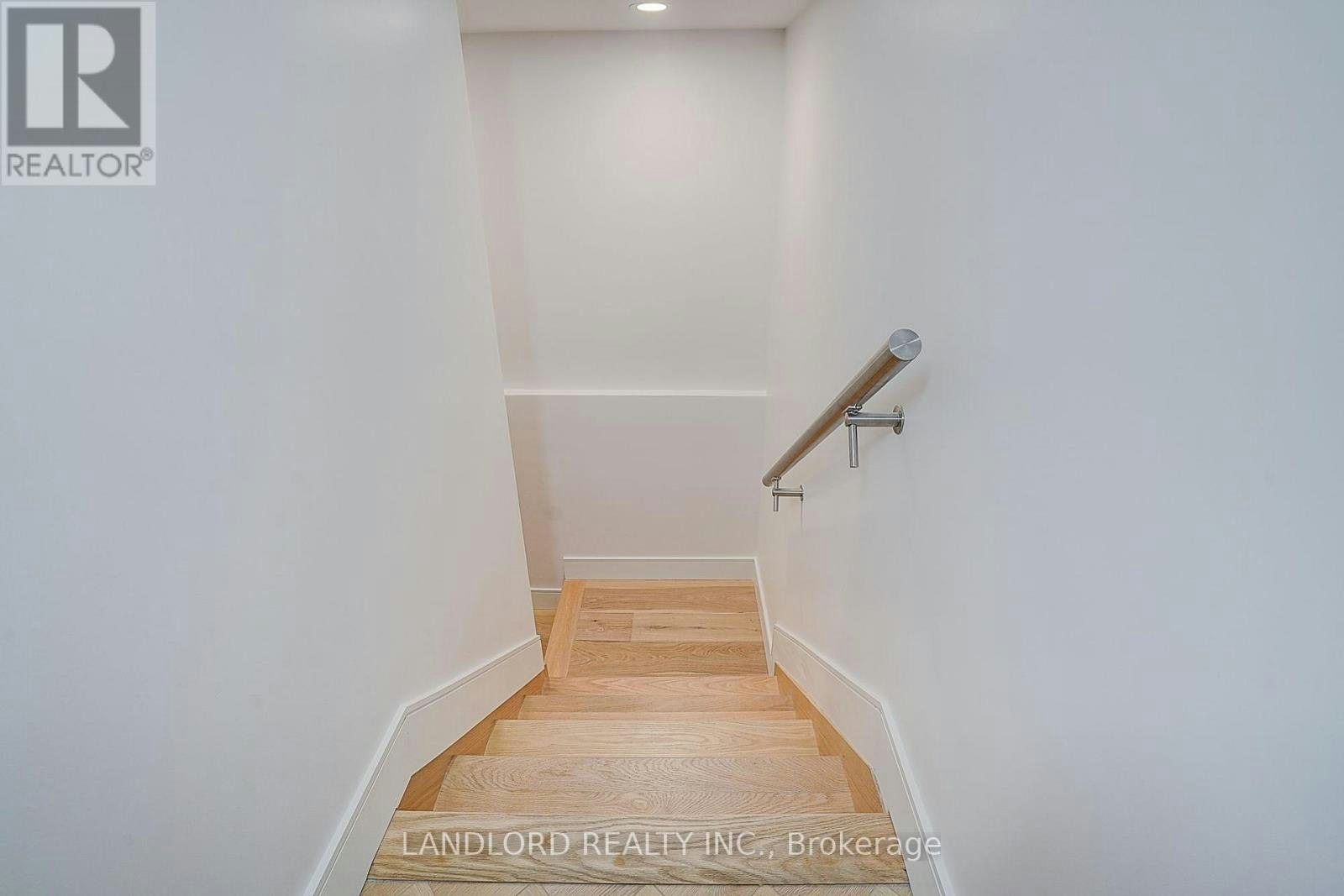 4-1344 Pape Avenue, Toronto, ON, M4K 3X2 - 27