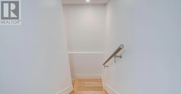 4-1344 Pape Avenue, Toronto, ON, M4K 3X2 - 27
