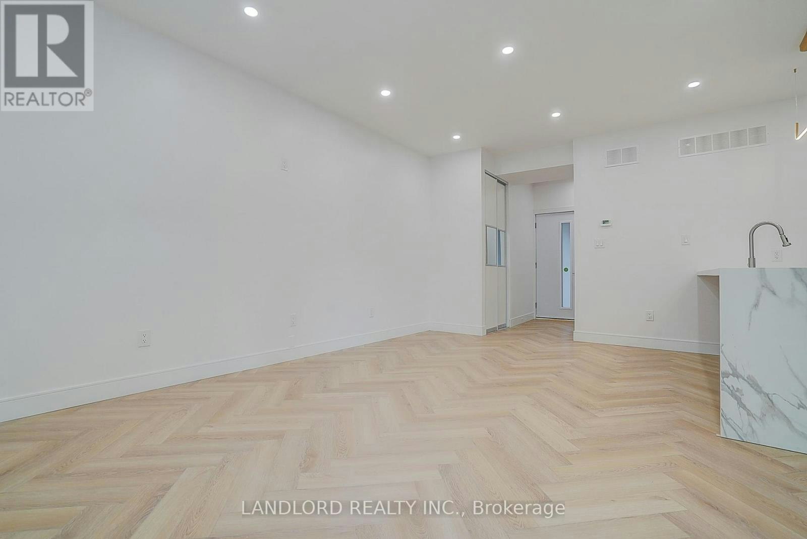 4-1344 Pape Avenue, Toronto, ON, M4K 3X2 - 20
