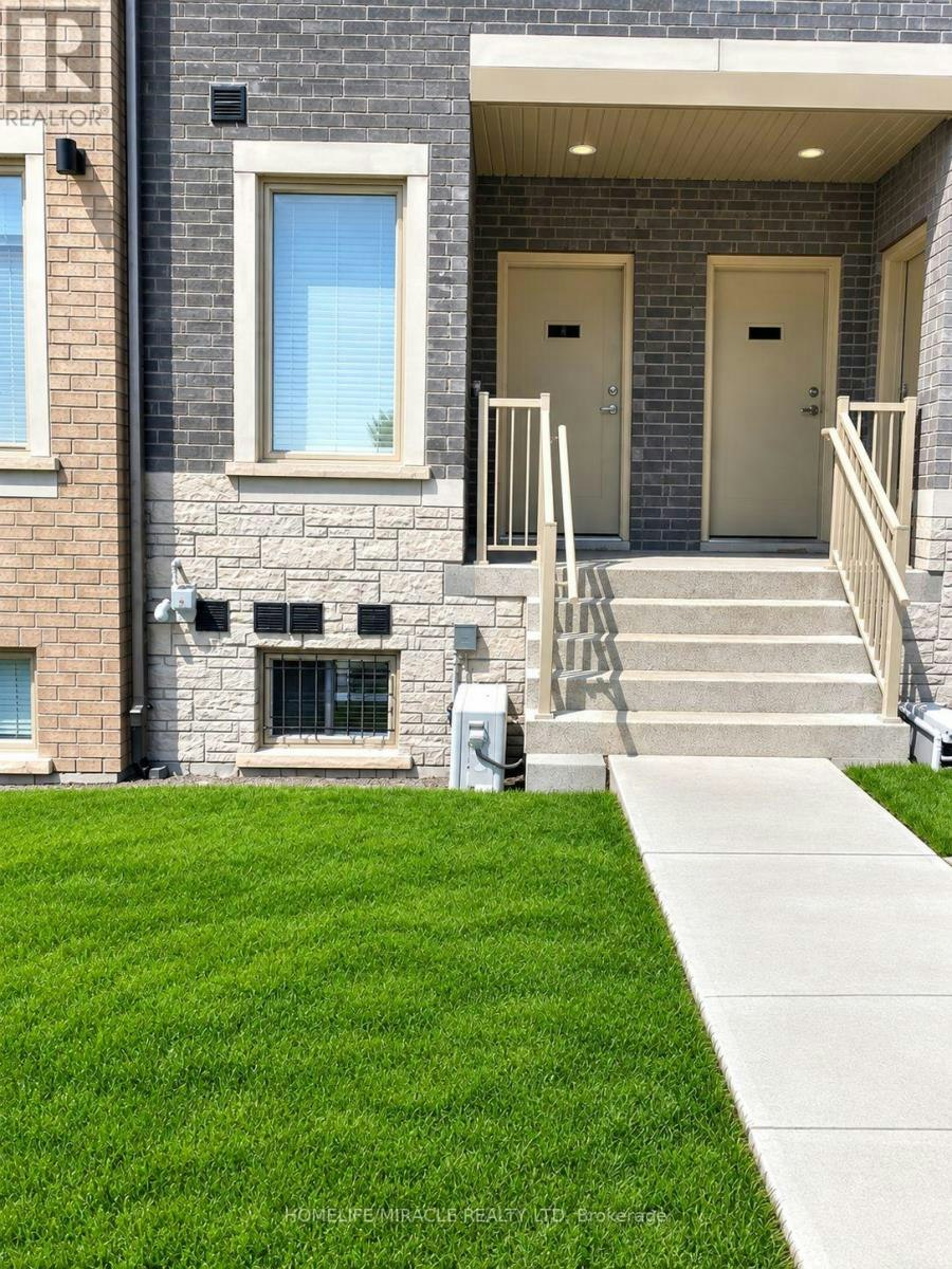 TH173-151 Honeycrisp Crescent, Vaughan, ON, L4K 5Z8