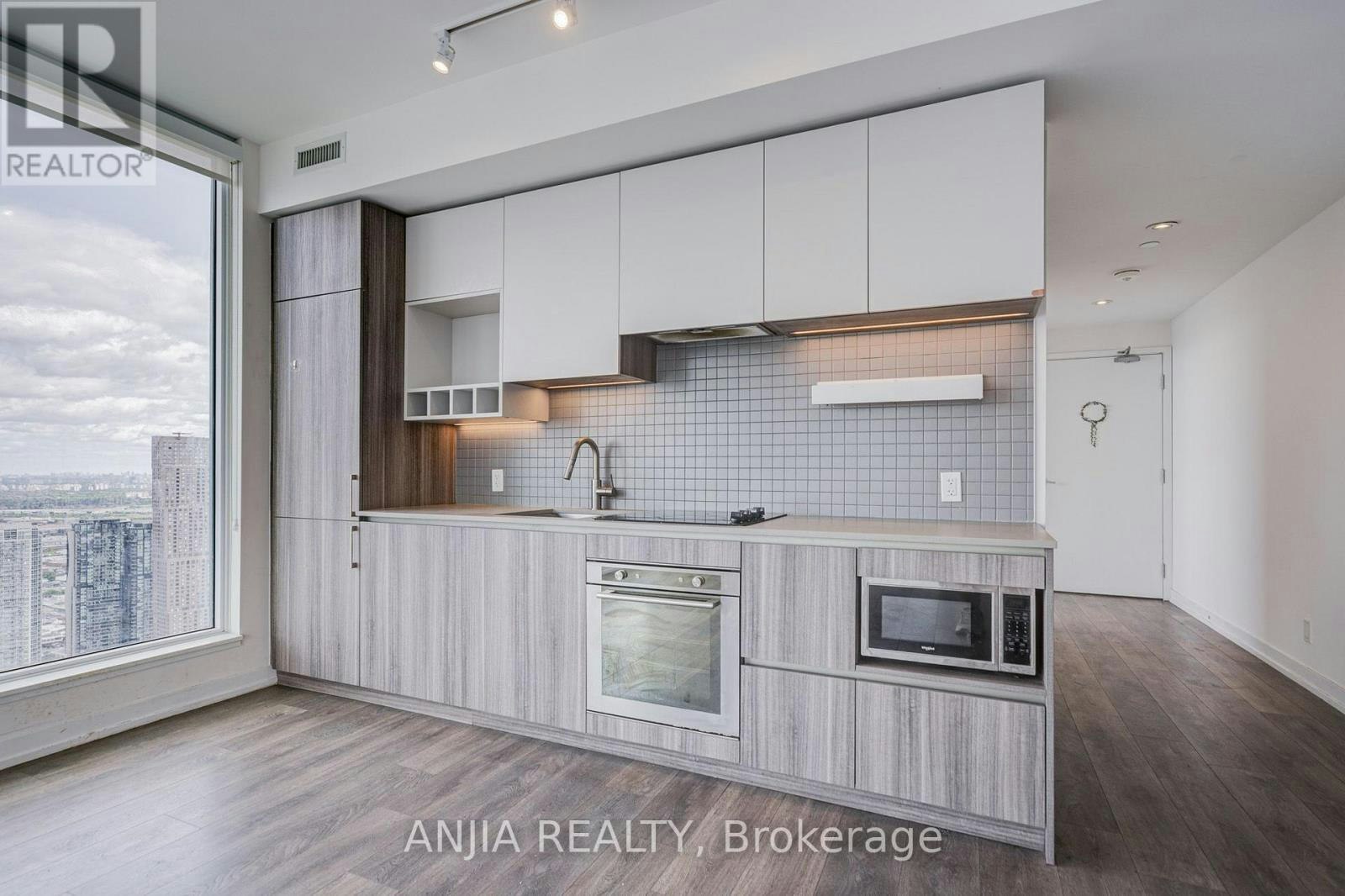 6102-5 Buttermill Avenue, Vaughan, ON, L4K 0J5 - 18