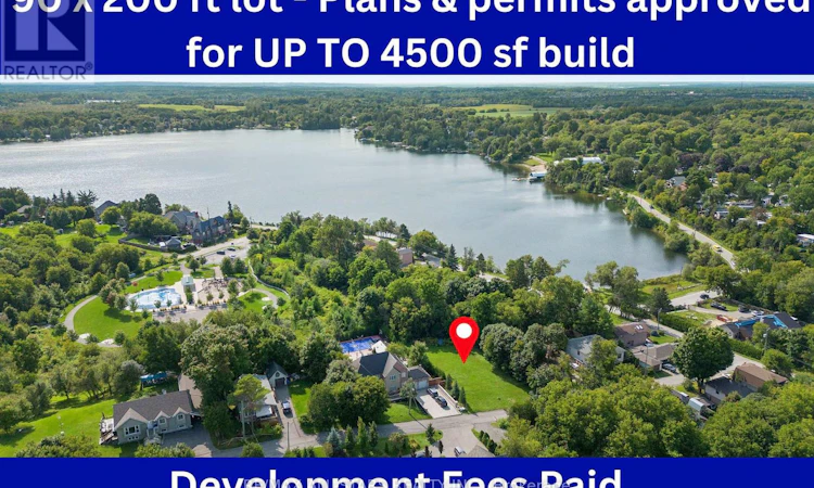 12 Churchill Drive S