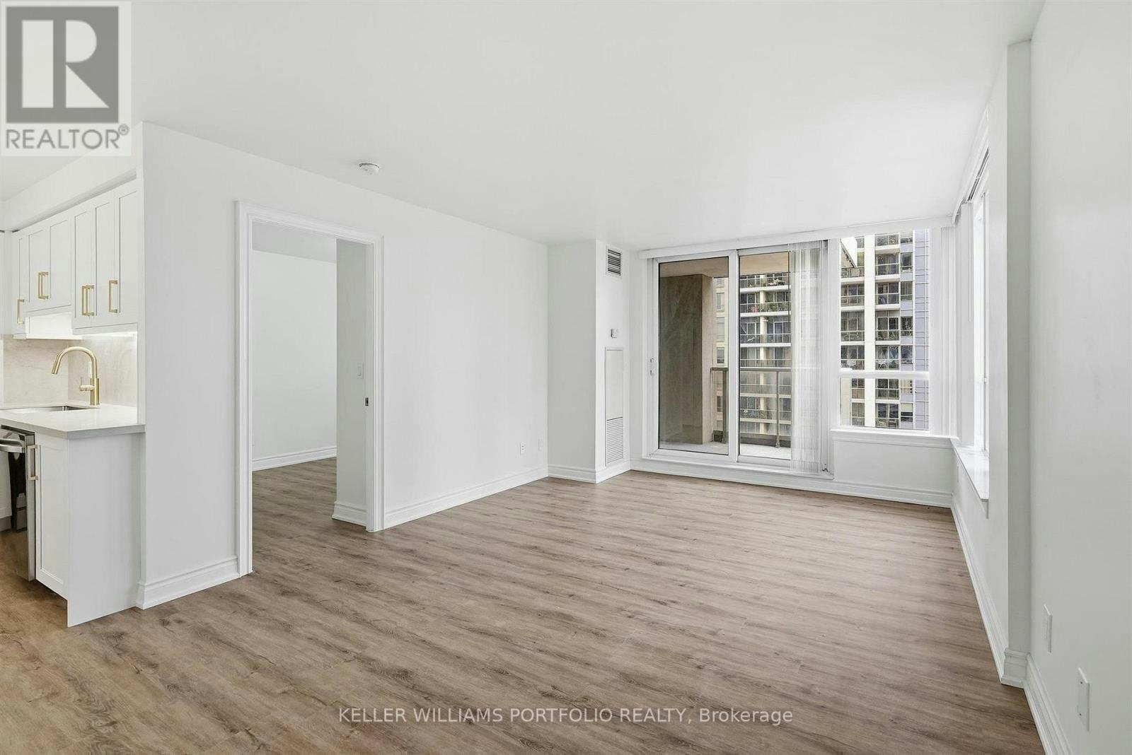 1602-4090 Living Arts Drive, Mississauga, ON, L5B 4M8 - 9